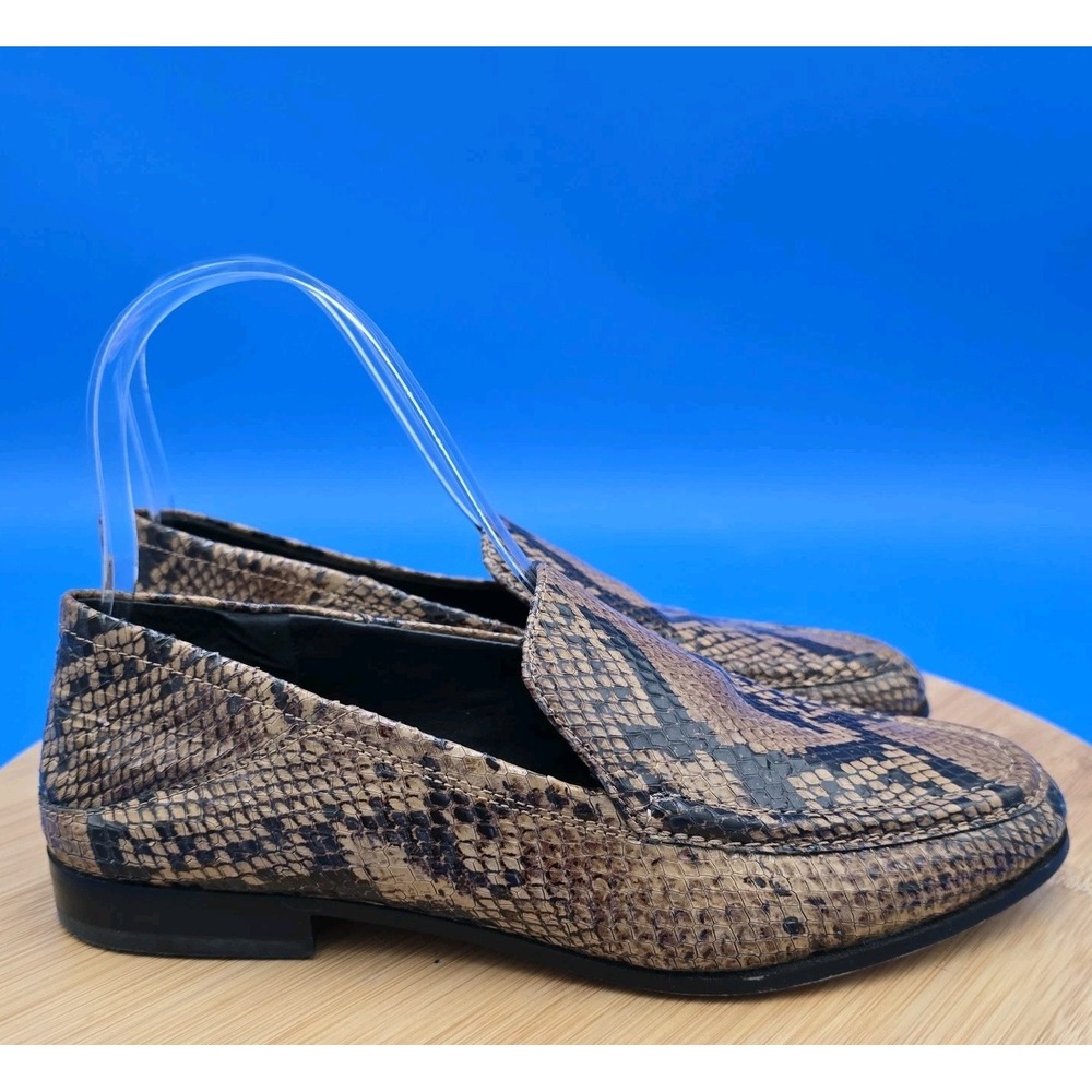 Vince Camuto Jendeya Women's‎ 6M Leather Loafer Snake Reptile Print Slip-On EUC